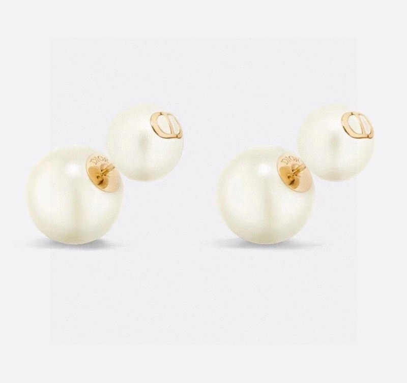 Minimalist Christian Dior Earrings 232787