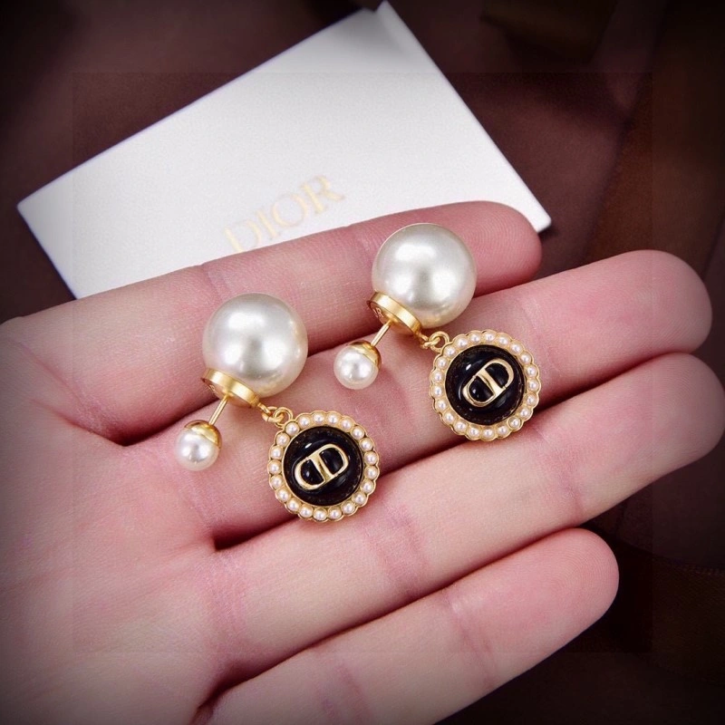 Christian Dior Earrings OnTrend 232767