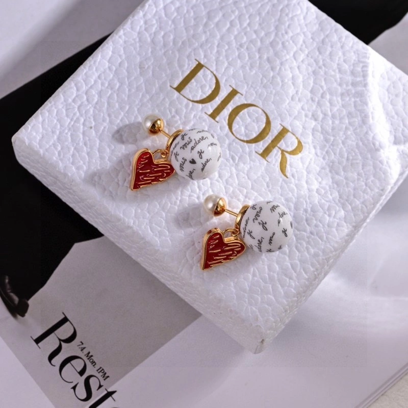 Versatile Christian Dior Earrings 232756