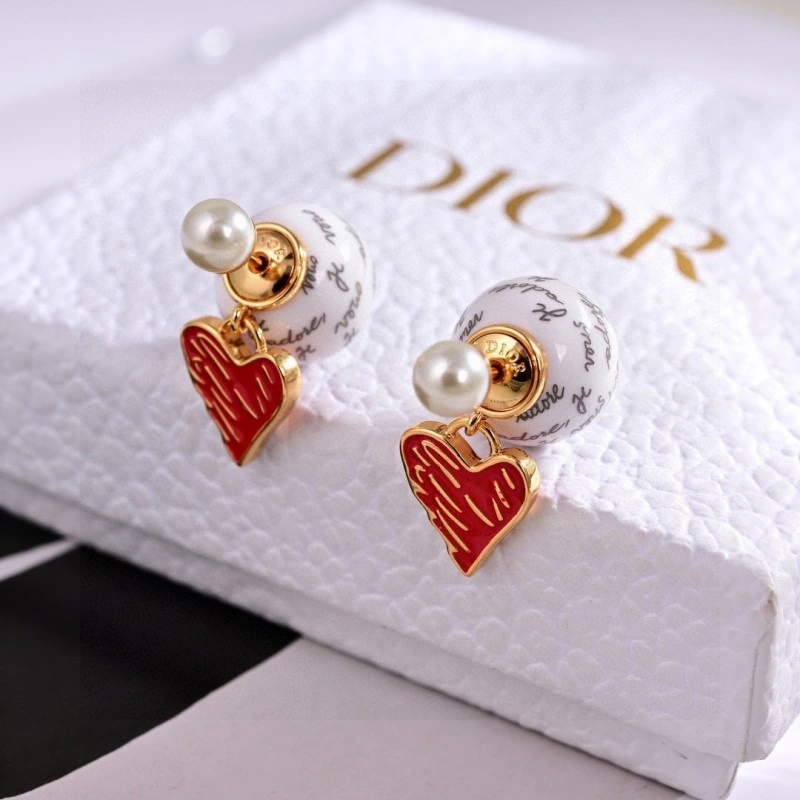 Versatile Christian Dior Earrings 232756
