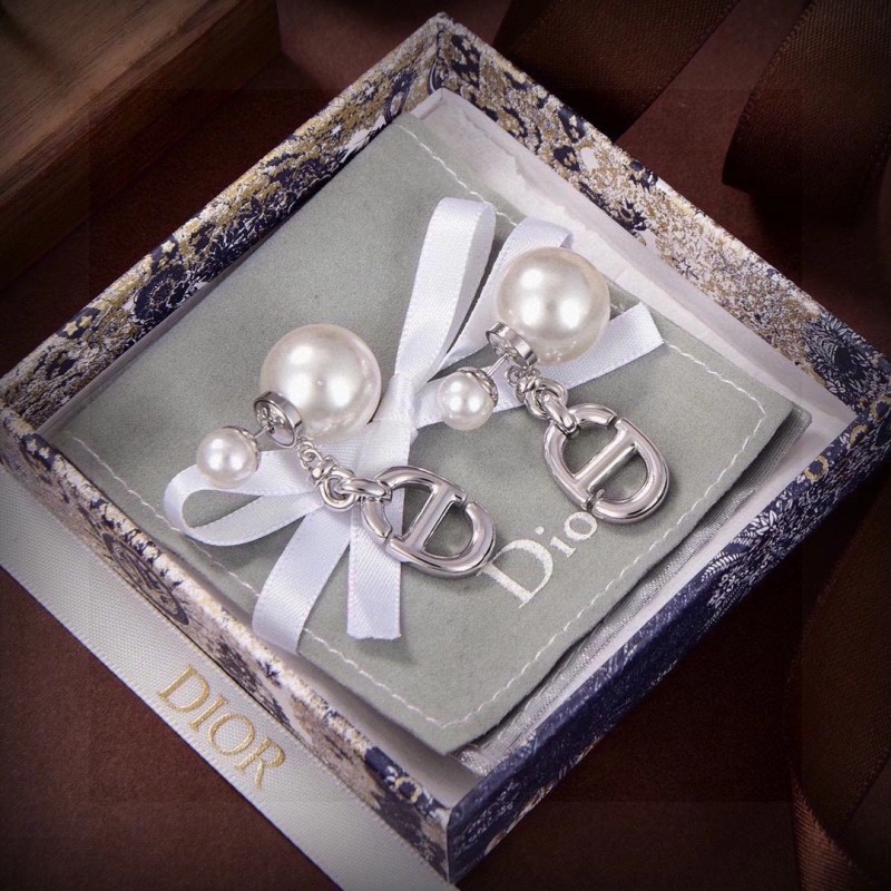 Christian Dior Earrings Cozy 232783