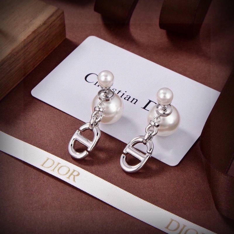 Christian Dior Earrings Cozy 232783