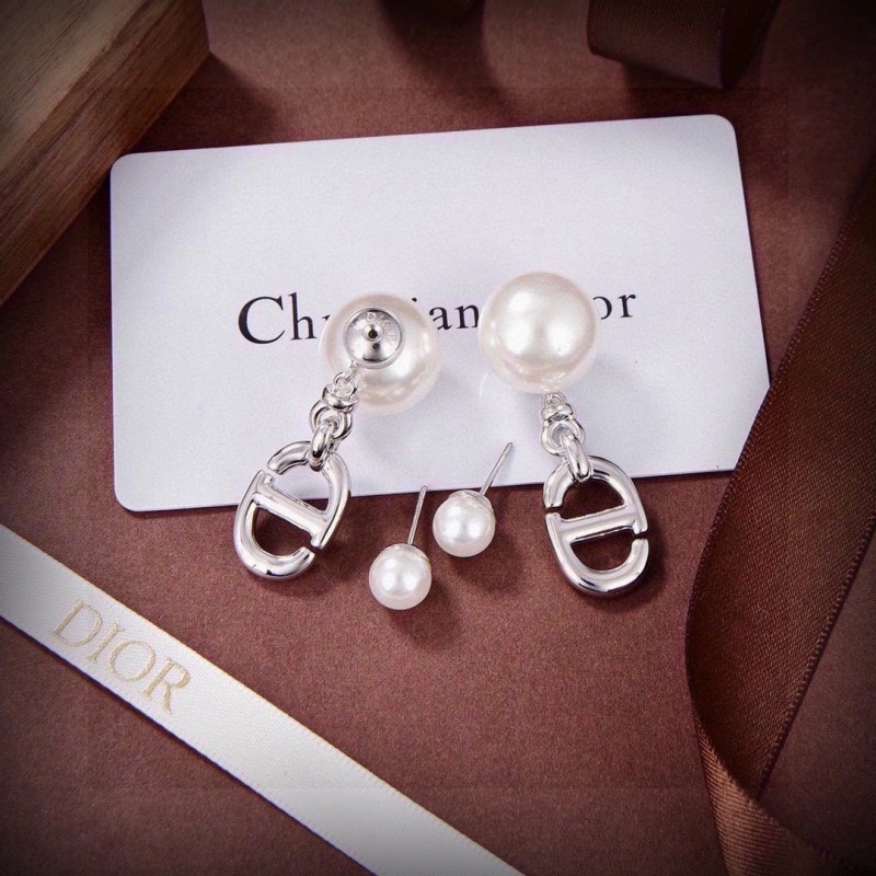 Christian Dior Earrings Cozy 232783