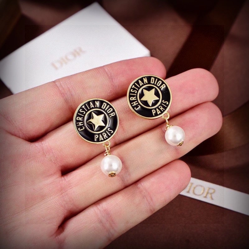 SmartChoice Christian Dior Earrings 232755