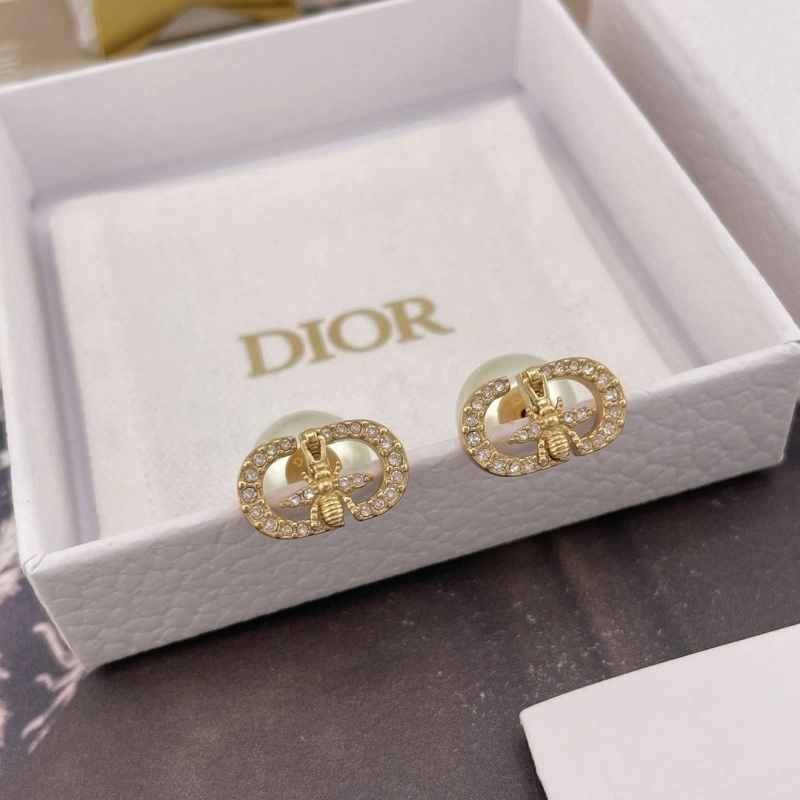 Compact Christian Dior Earrings 232759