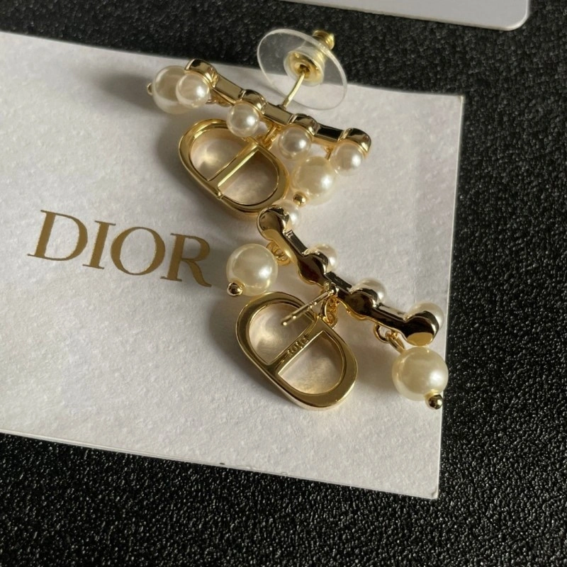 Casual Christian Dior Earrings 232753