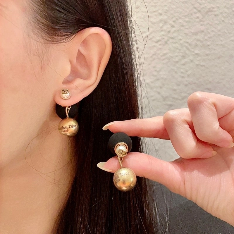 Christian Dior Earrings Cozy 232754