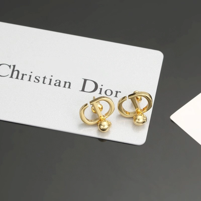 Attractive Christian Dior Earrings 232764