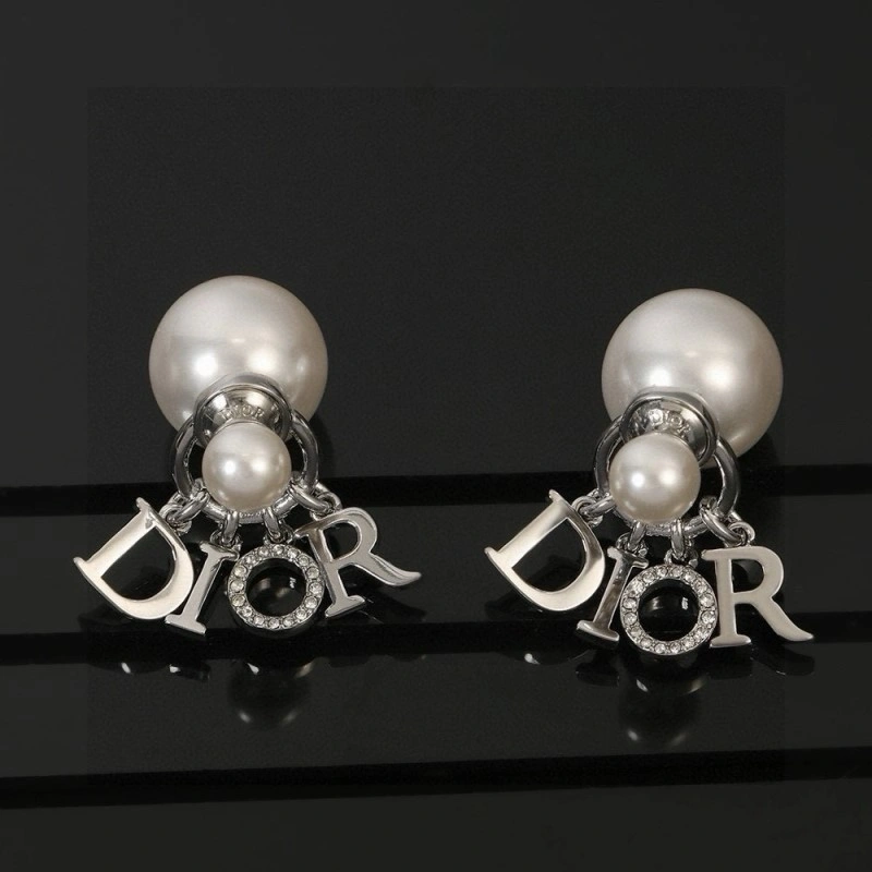 Classic Christian Dior Earrings 232737