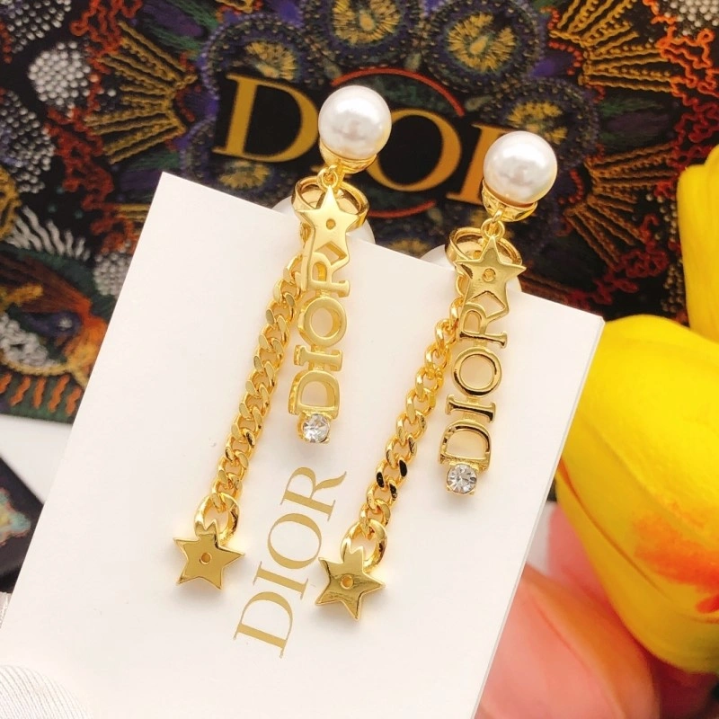 Neat Christian Dior Earrings 232726