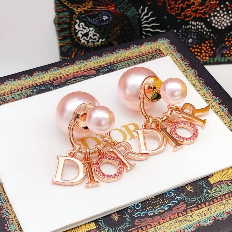 Comfortable Christian Dior Earrings 232723