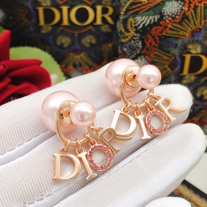 Comfortable Christian Dior Earrings 232723