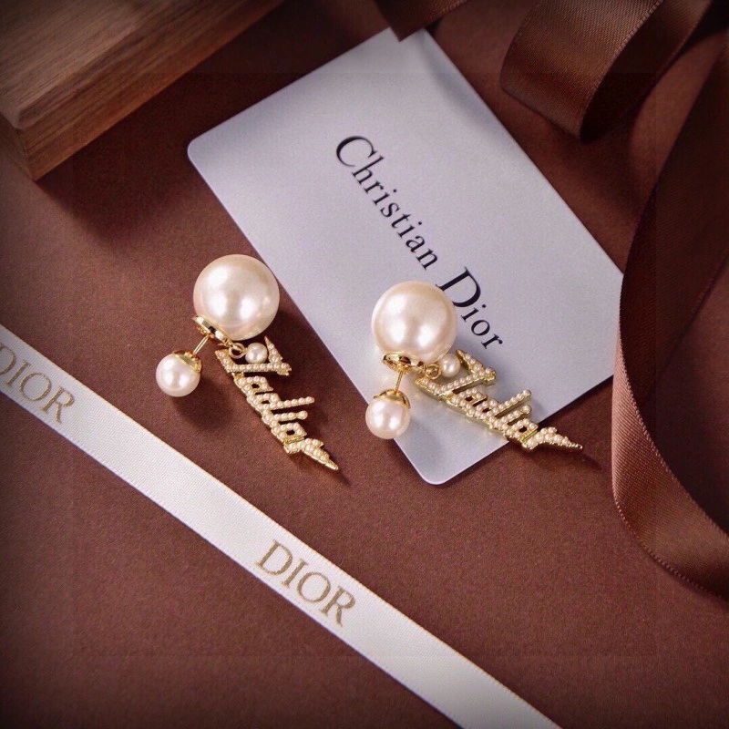 Christian Dior Earrings TimelessDesign 232700