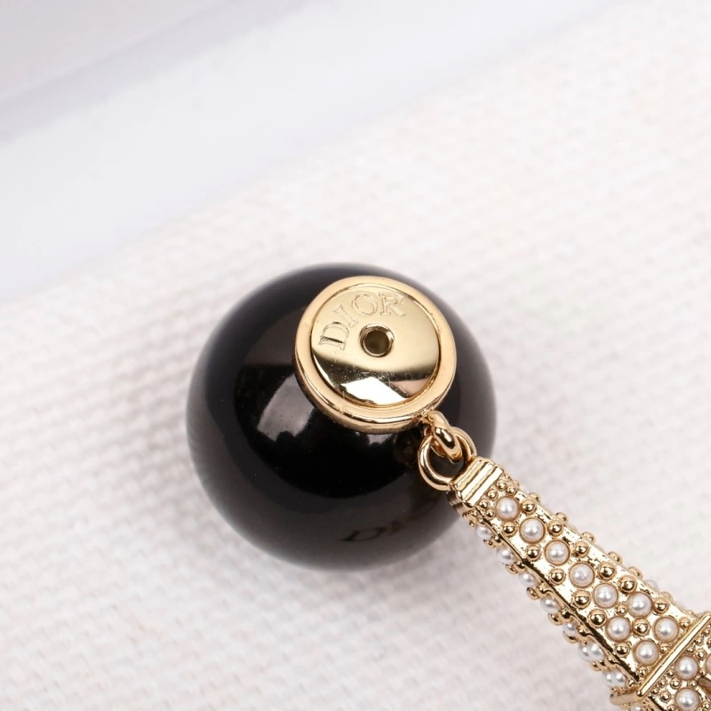 ModernLook Christian Dior Earrings 232744