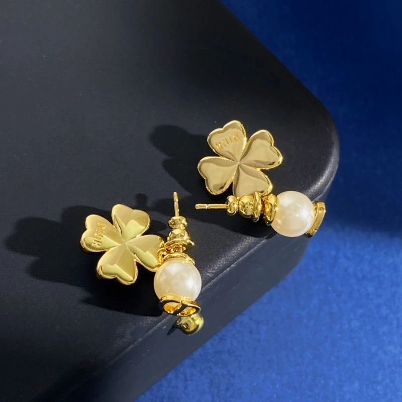 Christian Dior Earrings SmoothTexture 232682