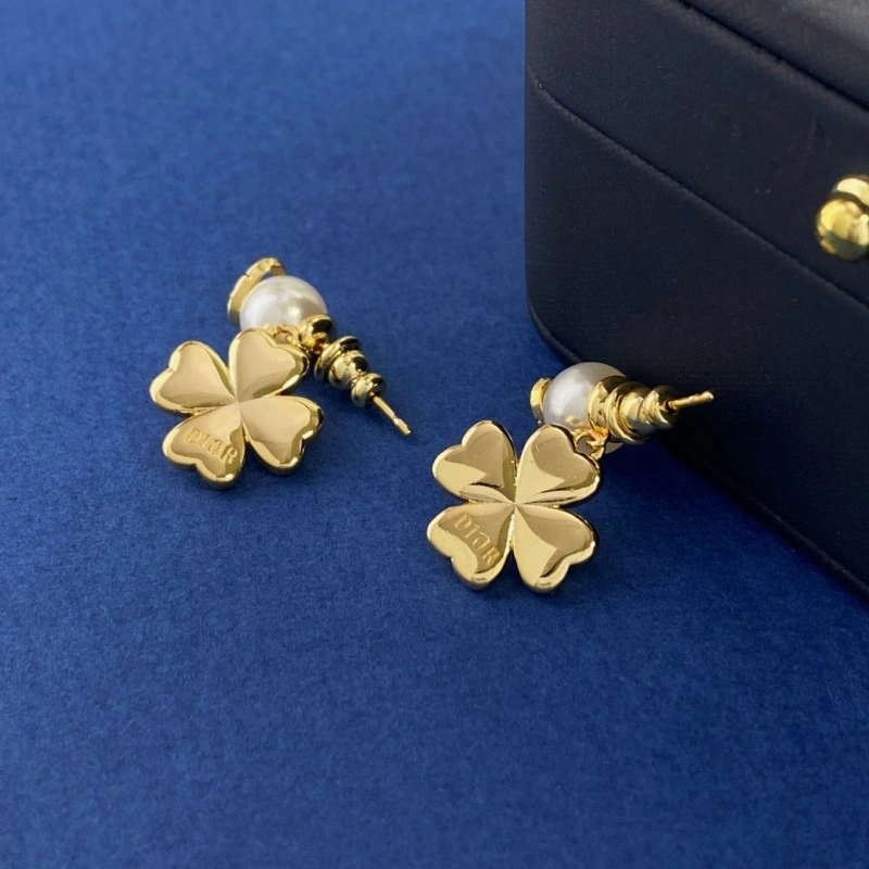 Christian Dior Earrings SmoothTexture 232682