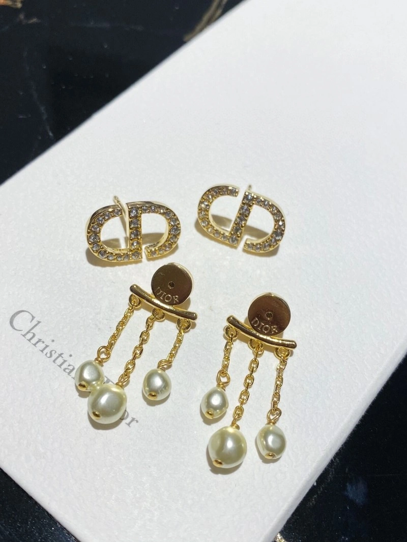 Youthful Christian Dior Earrings 232714