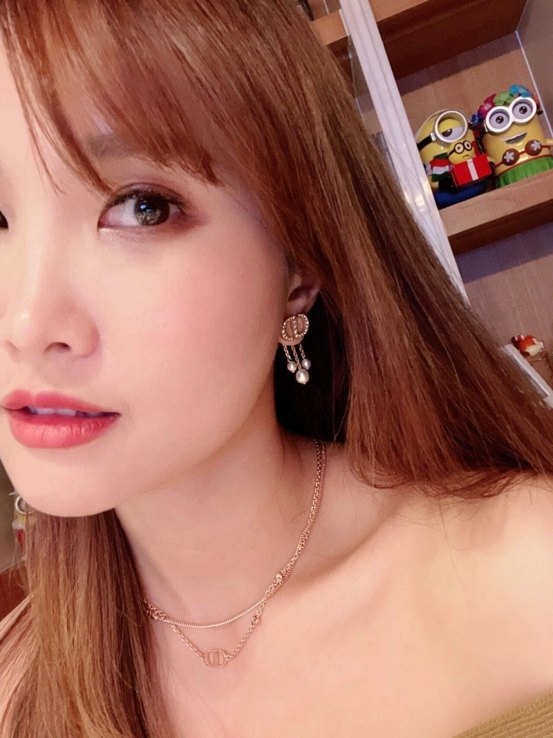 Youthful Christian Dior Earrings 232714