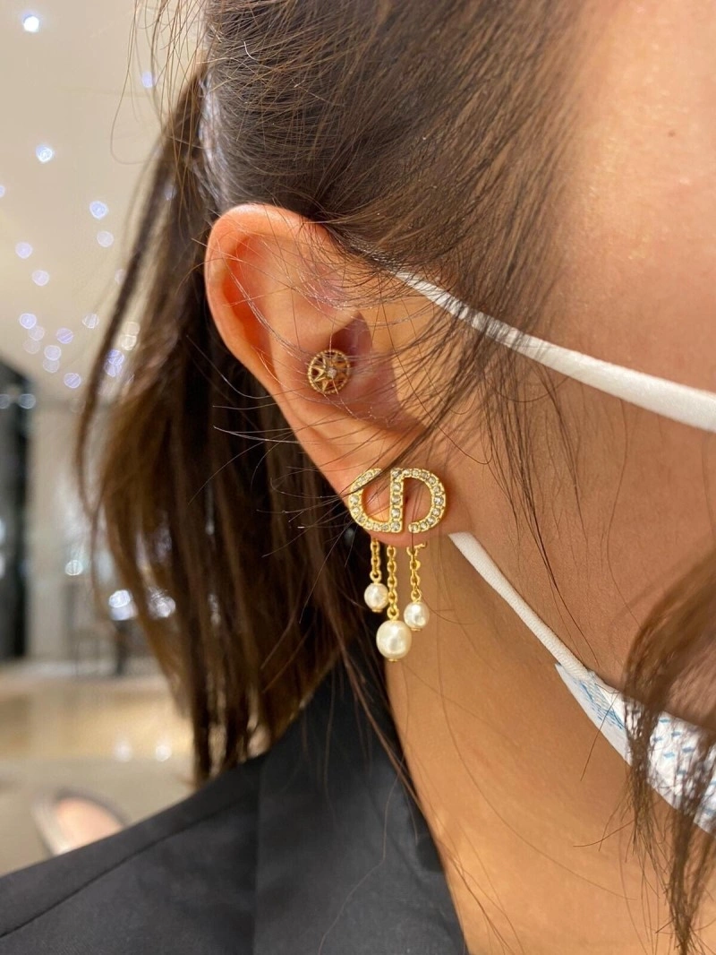 Youthful Christian Dior Earrings 232714