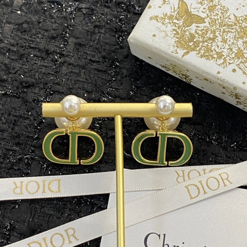 Christian Dior Earrings Compact 232683