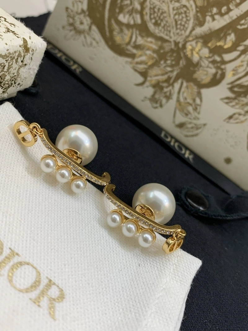 Christian Dior Earrings SmartChoice 232662