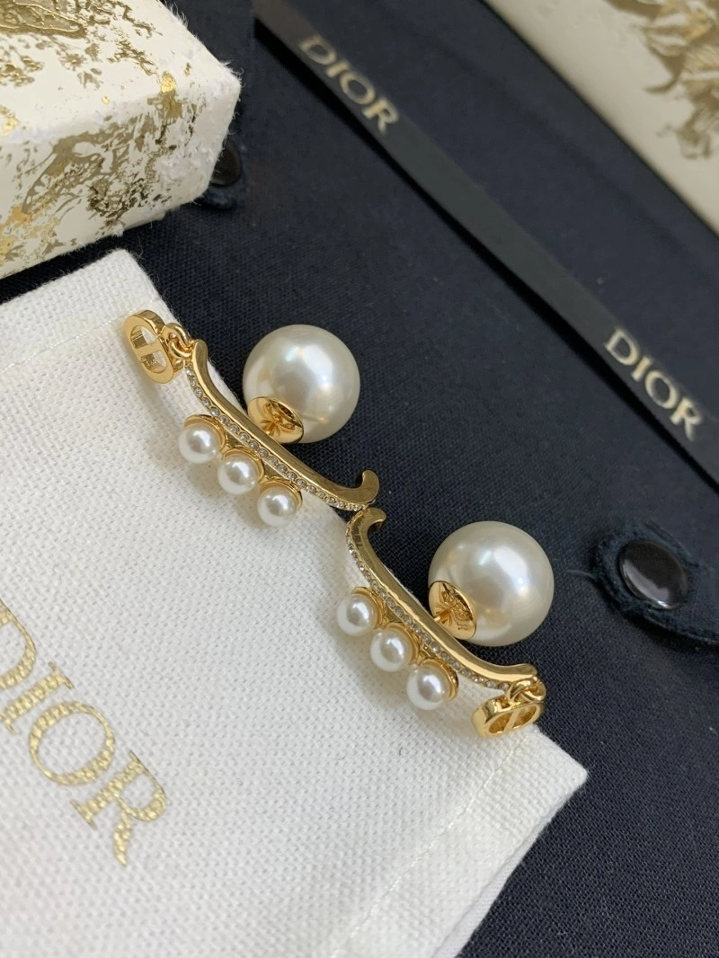 Christian Dior Earrings SmartChoice 232662