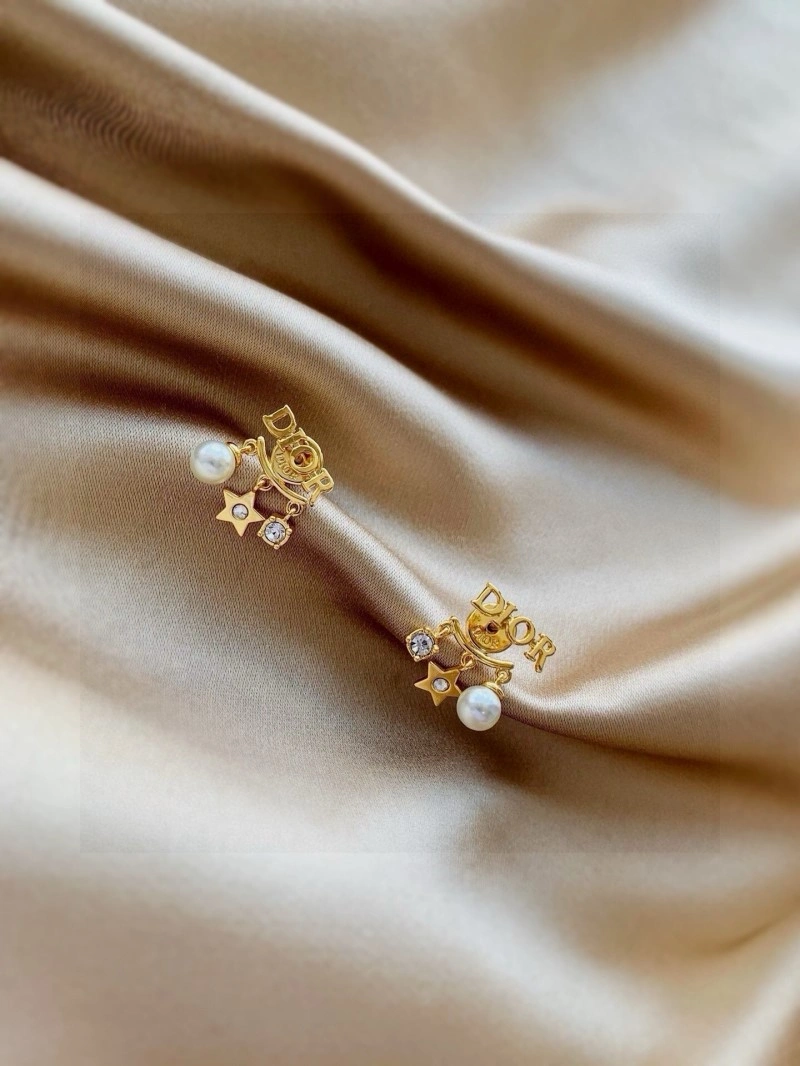 SmoothTexture Christian Dior Earrings 232664