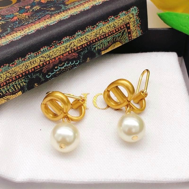 Christian Dior Earrings Functional 232676