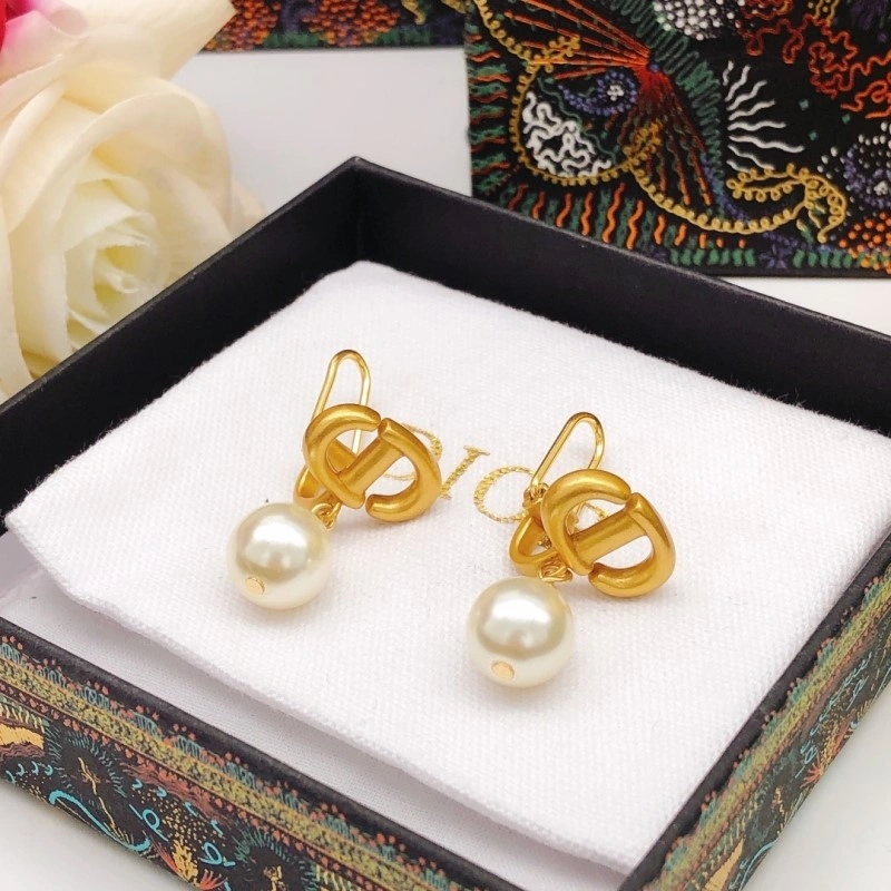 Christian Dior Earrings Functional 232676