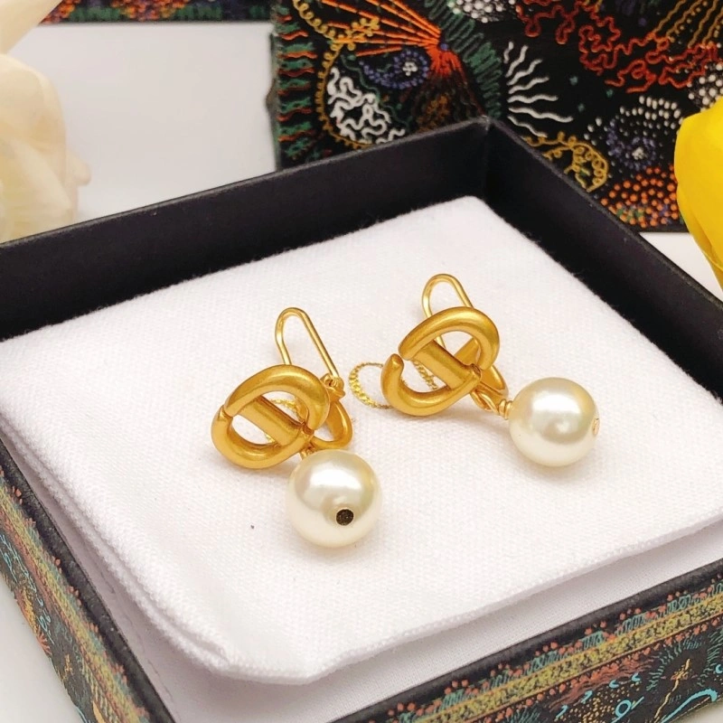 Christian Dior Earrings Functional 232676