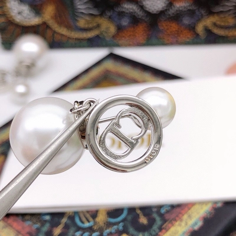 Christian Dior Earrings Neat 232654