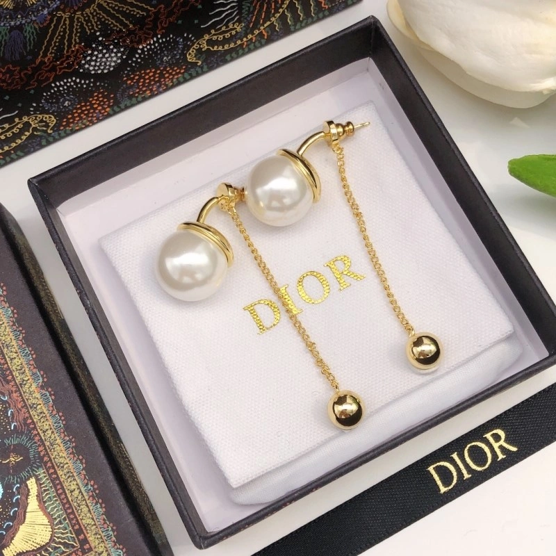 OdorResistant Christian Dior Earrings 232655