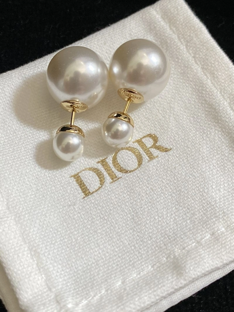 Durable Christian Dior Earrings 232659