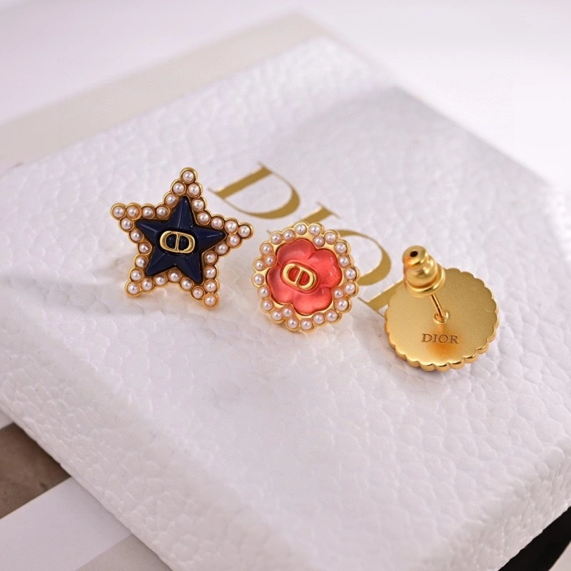 Thermal Christian Dior Earrings 232672