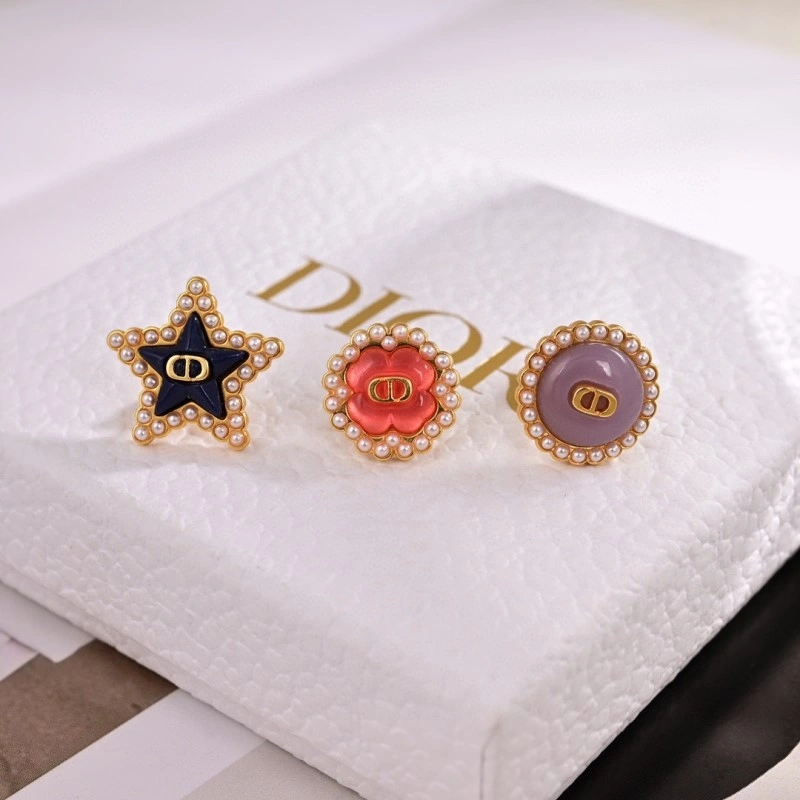 Thermal Christian Dior Earrings 232672
