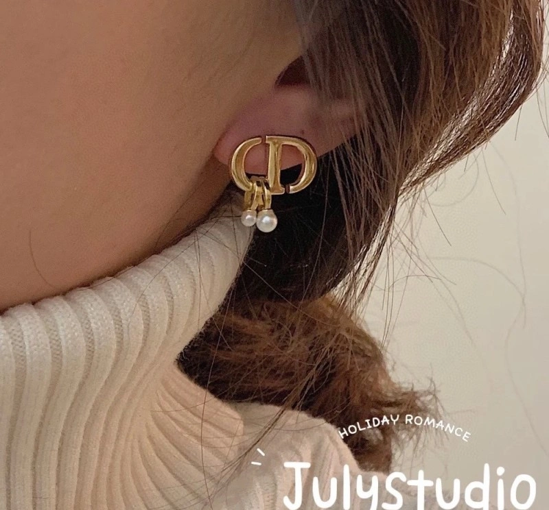Christian Dior Earrings Durable 232637