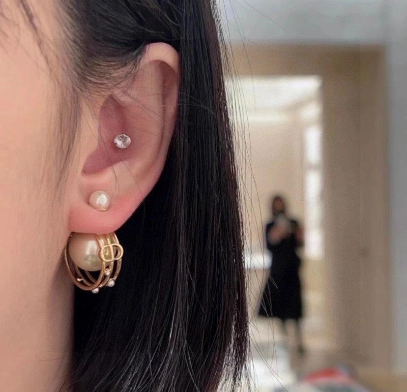 StreetReady Christian Dior Earrings 232602