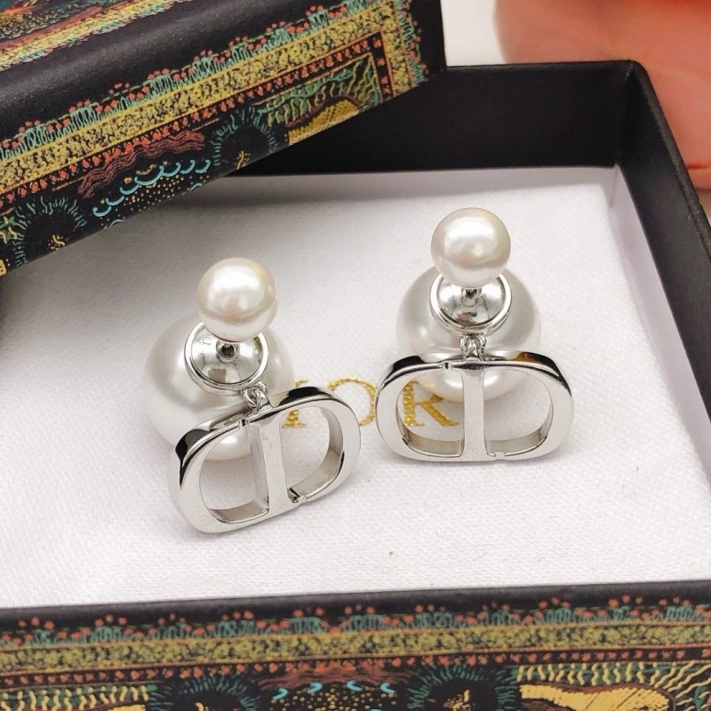 Refined Christian Dior Earrings 232593