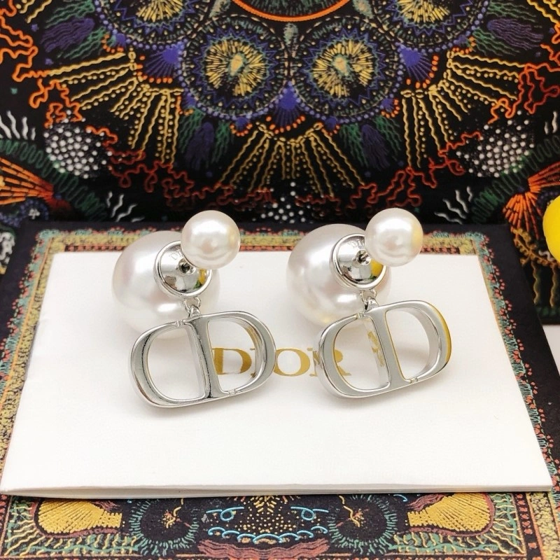 Refined Christian Dior Earrings 232593