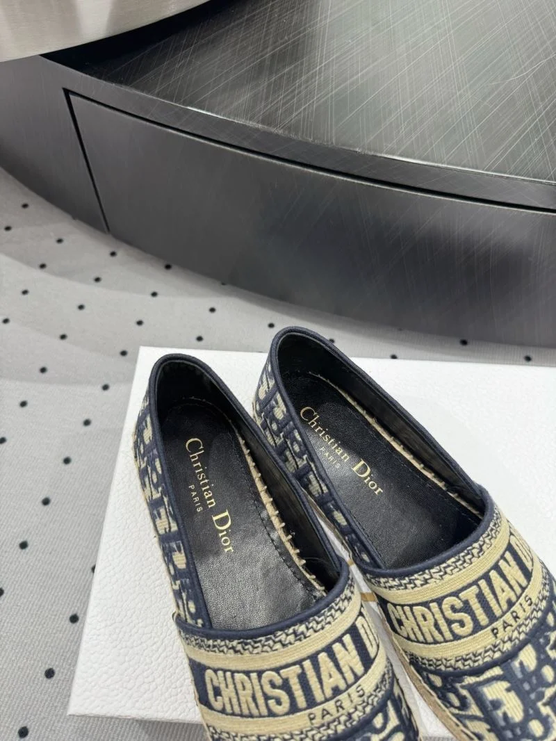 Timeless Christian Dior Fishermans Shoes 22099