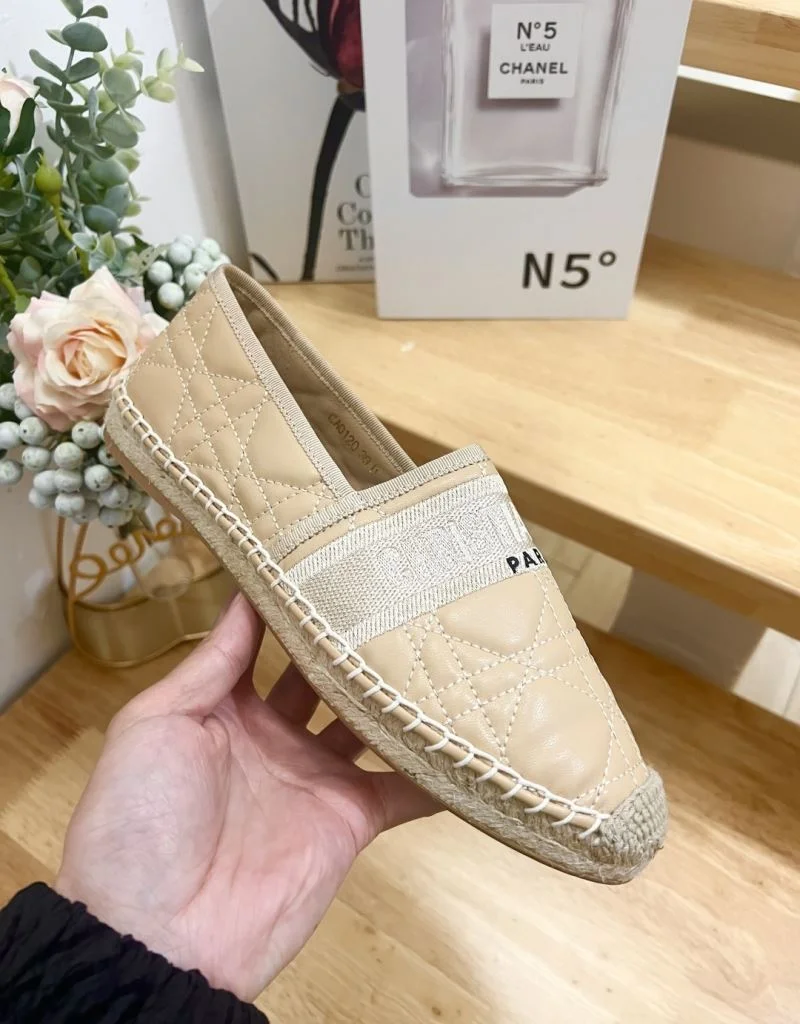 Christian Dior Fishermans Shoes Compact 22082