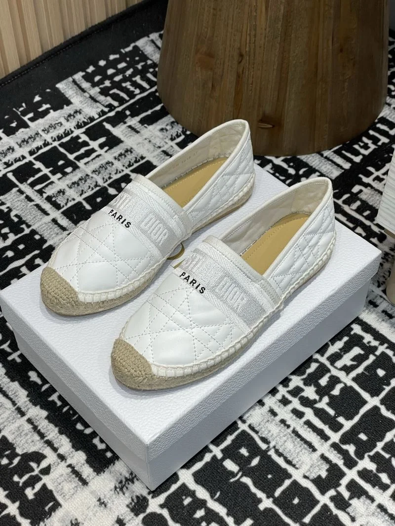 Timeless Christian Dior Fishermans Shoes 22066
