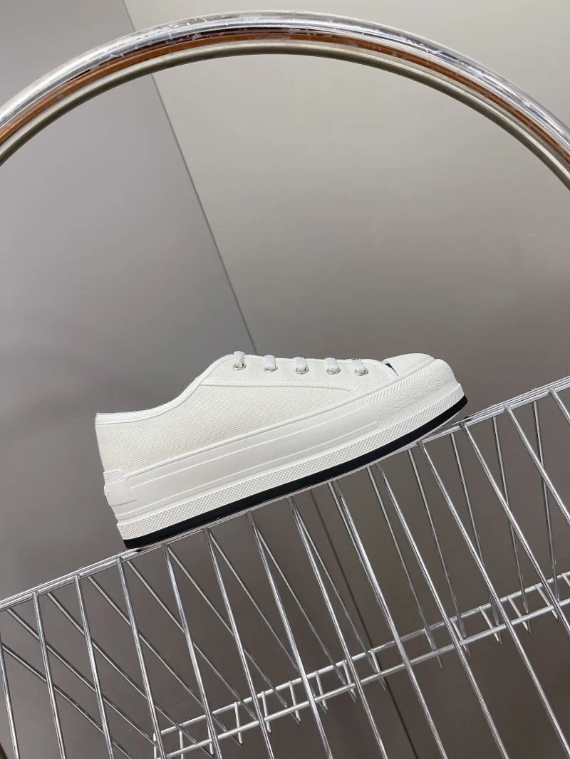 Christian Dior Flat Shoes Trendsetting 21319