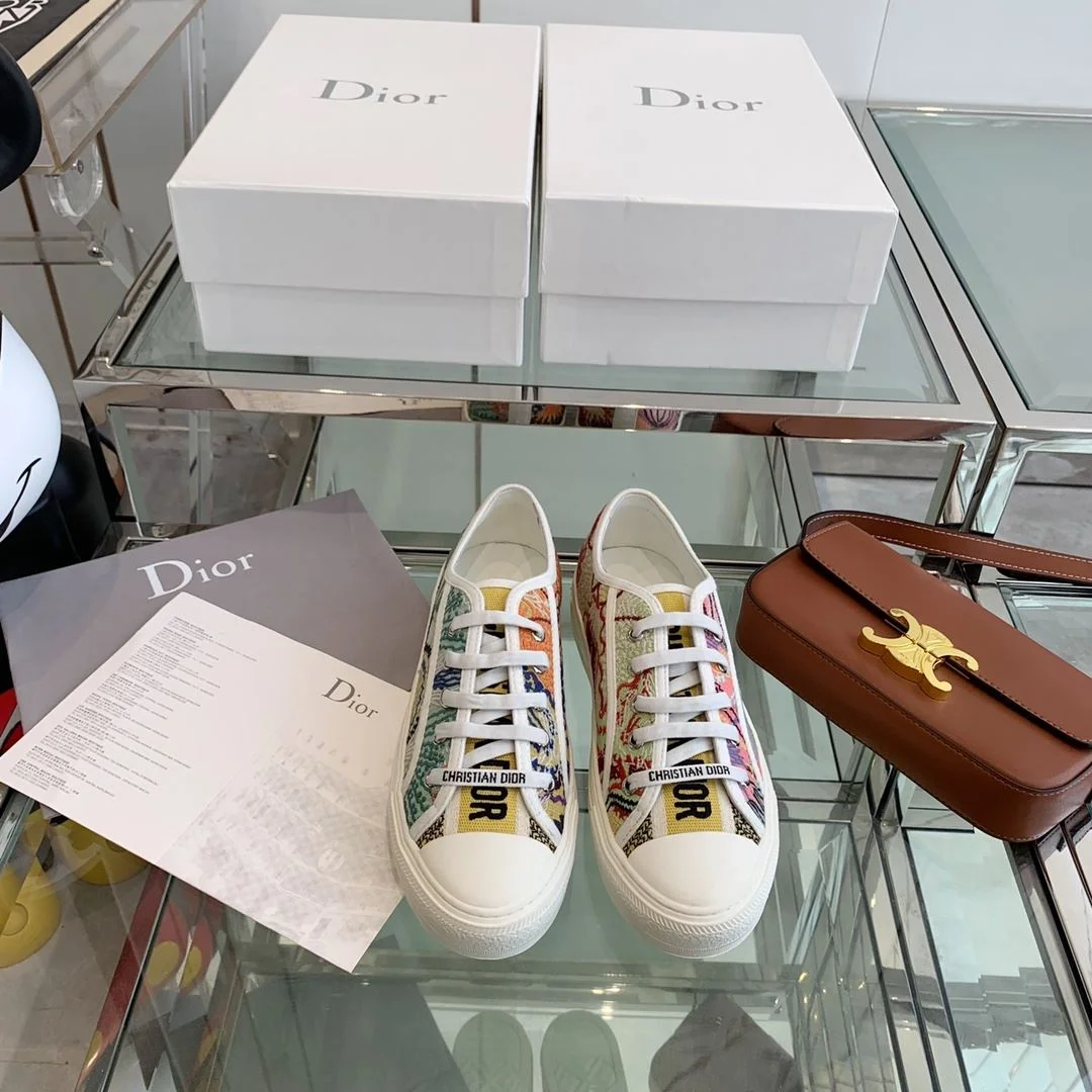 Breathable Christian Dior Flat Shoes 21326