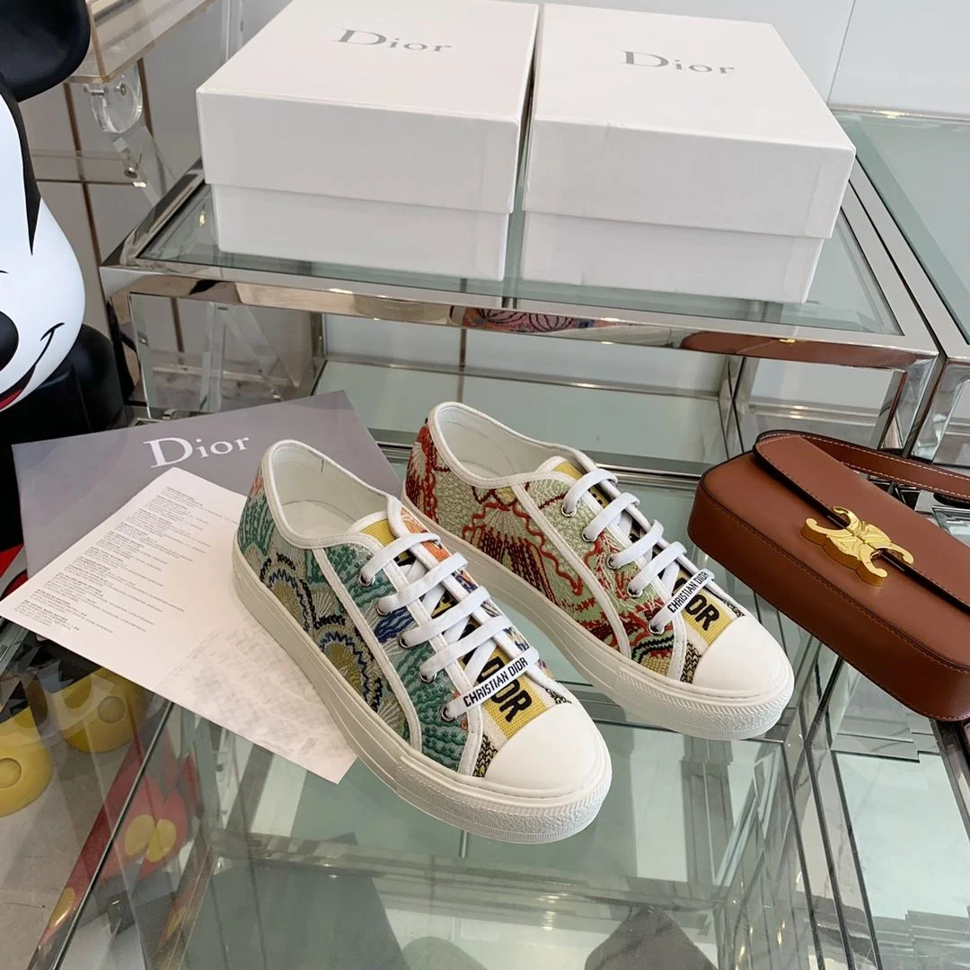 Breathable Christian Dior Flat Shoes 21326