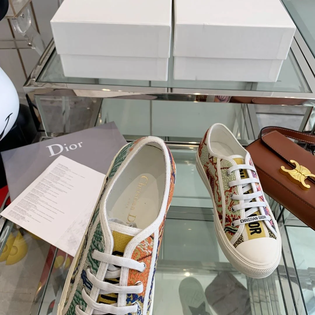 Breathable Christian Dior Flat Shoes 21326
