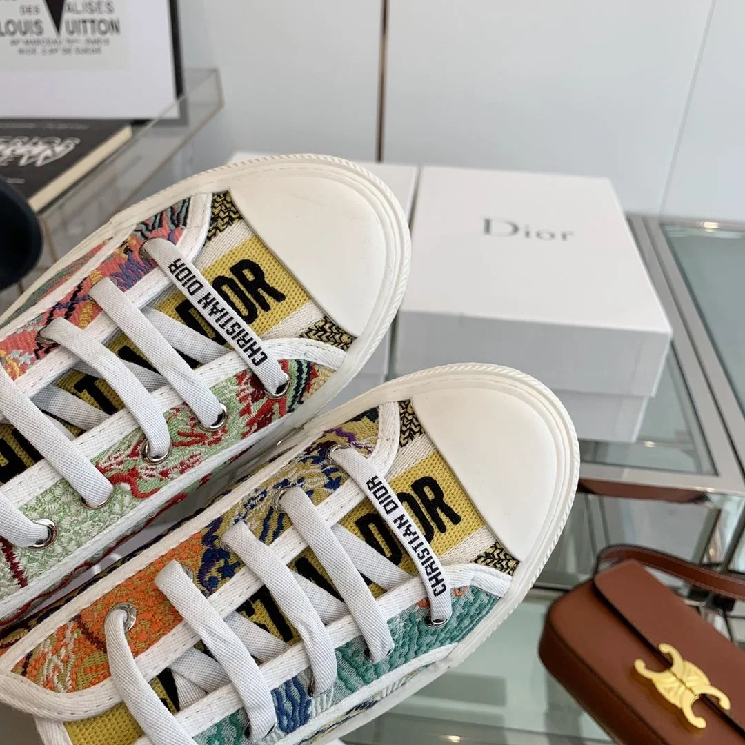Breathable Christian Dior Flat Shoes 21326