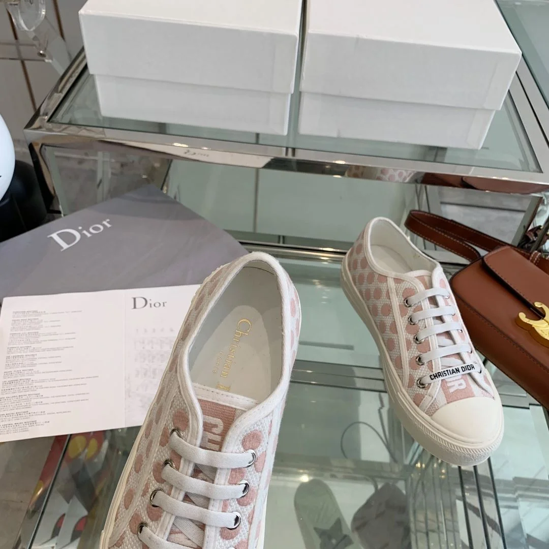 BestValue Christian Dior Flat Shoes 21297