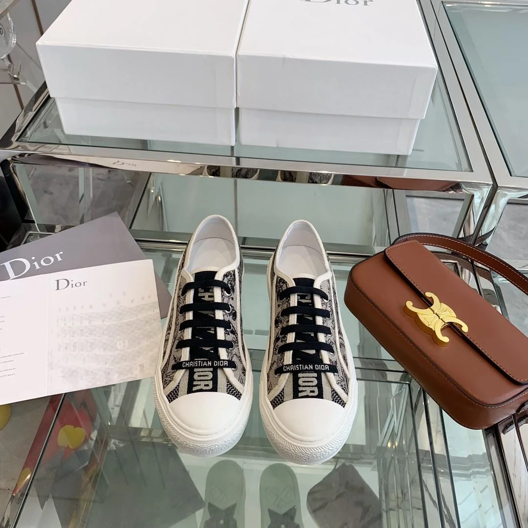 Christian Dior Flat Shoes Premium 21294