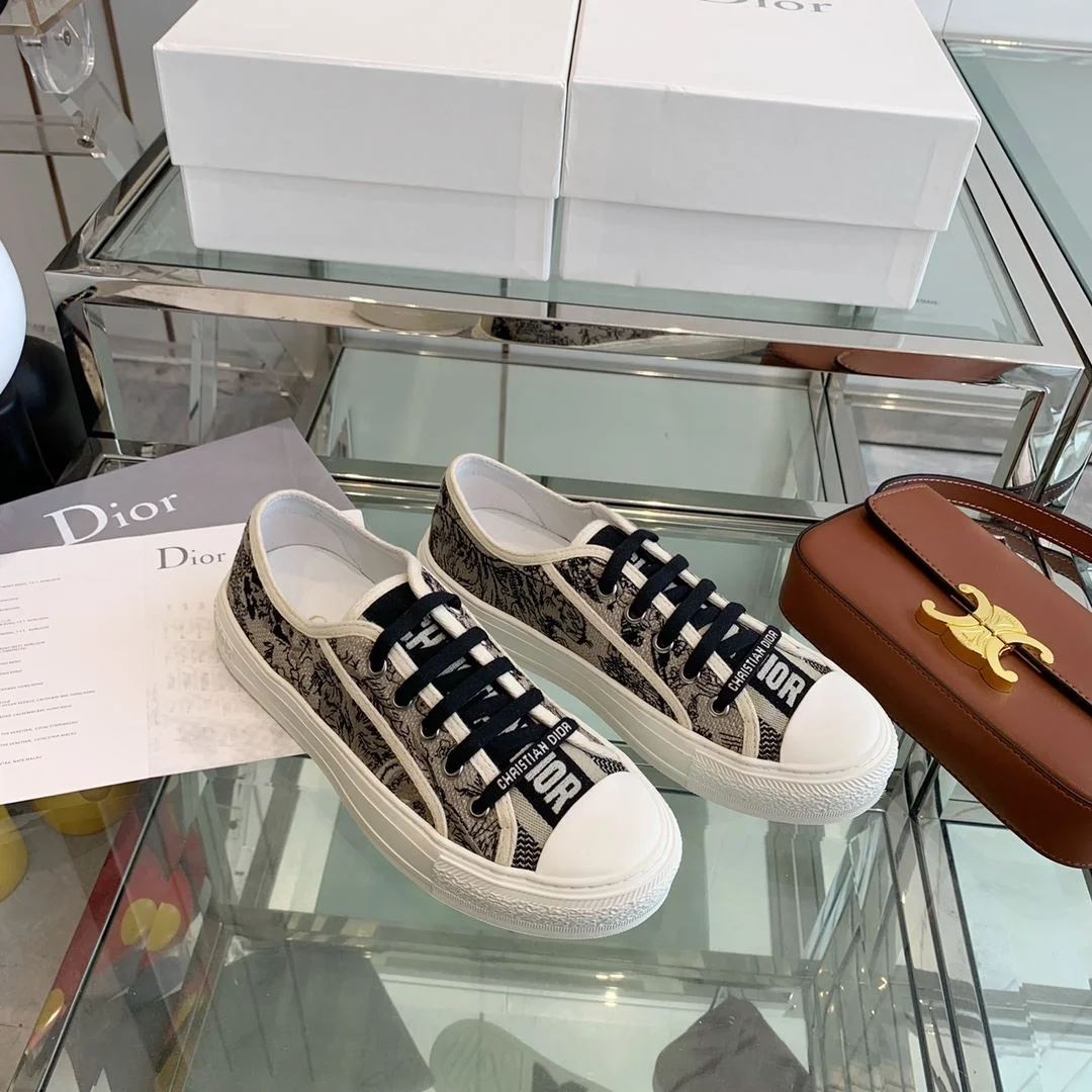 Christian Dior Flat Shoes Premium 21294